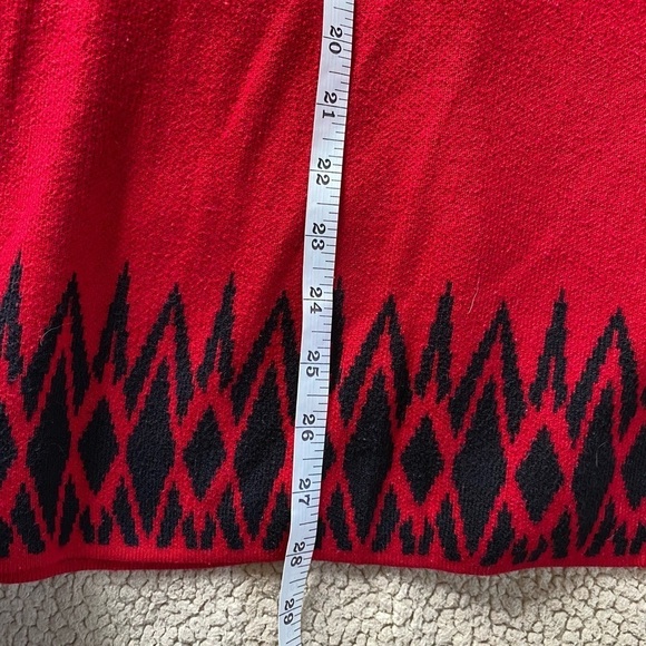Red & Black Fair Isle Pattern Pullover Crewneck Long Sleeves Sweater, Sz: XL - Picture 4 of 9